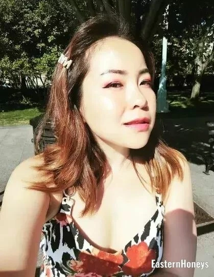 Kamonchanok Profile image 5