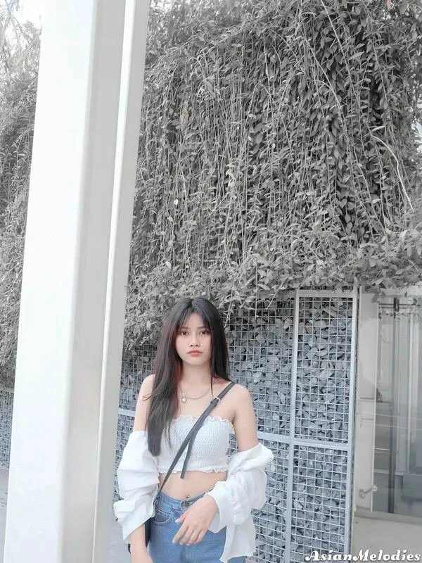 Lika Profile image 3