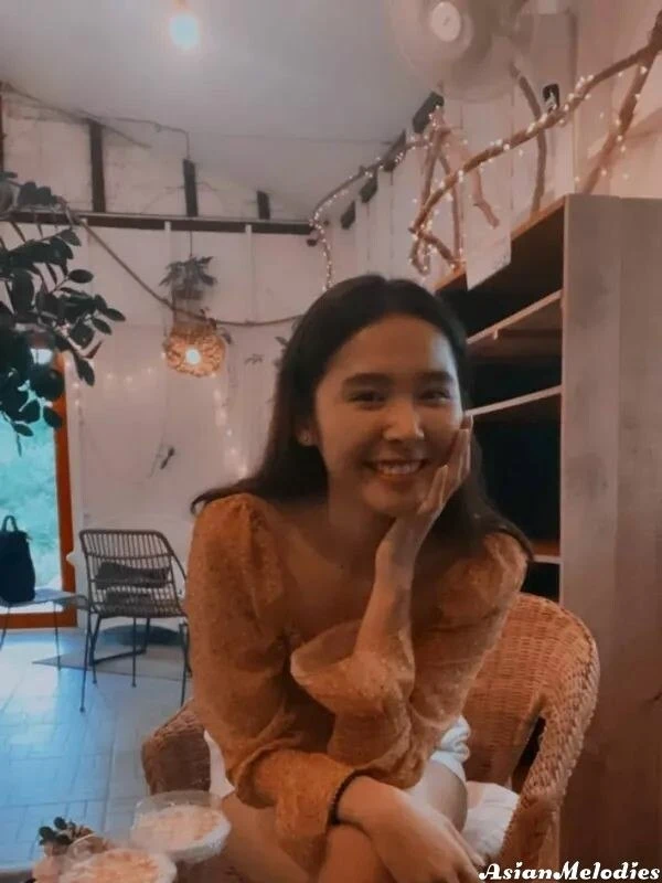 Warocha Profile image 2